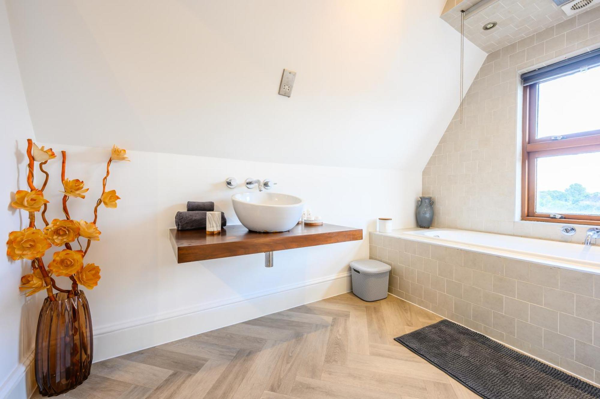 Llandaff Lofts By Ty Sa - 2 Bed With Terrace - Wifi Apartamento Cardiff Exterior foto